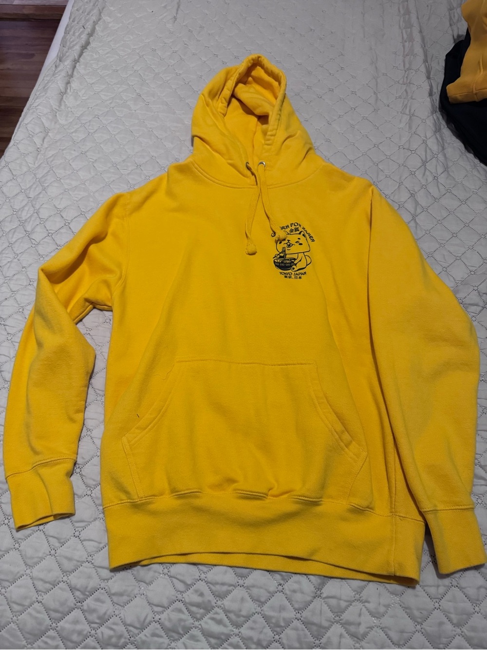 Men's Yellow Graphic Hooded Sweatshirt